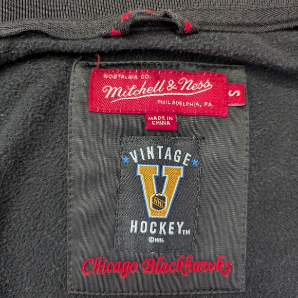 Vintage Mitchell & Ness Chicago Blackhawks Jacket Sz S - Picture 2 of 3